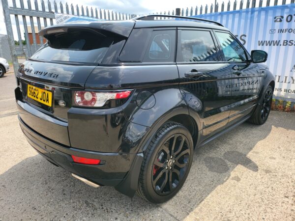 LAND ROVER RANGE ROVER EVOQUE 2.2 SD4 Dynamic 5dr Auto [Lux Pack] 2012 (62) - Image 28