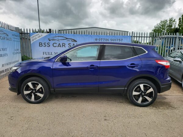NISSAN QASHQAI 1.5 dCi N-Connecta 5dr 2016 (16) - Image 26