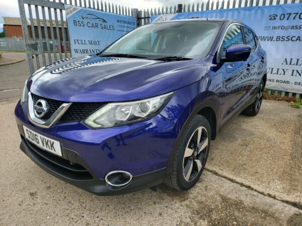 NISSAN QASHQAI 1.5 dCi N-Connecta 5dr 2016 (16) - Image 3