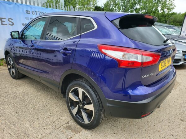 NISSAN QASHQAI 1.5 dCi N-Connecta 5dr 2016 (16) - Image 28
