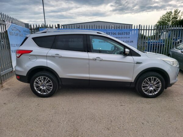2014 FORD KUGA 2.0 TDCi Titanium 5dr 2WD - Image 5