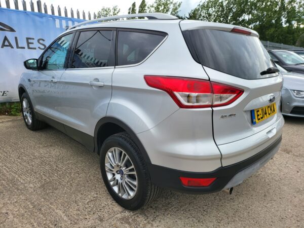 2014 FORD KUGA 2.0 TDCi Titanium 5dr 2WD - Image 12
