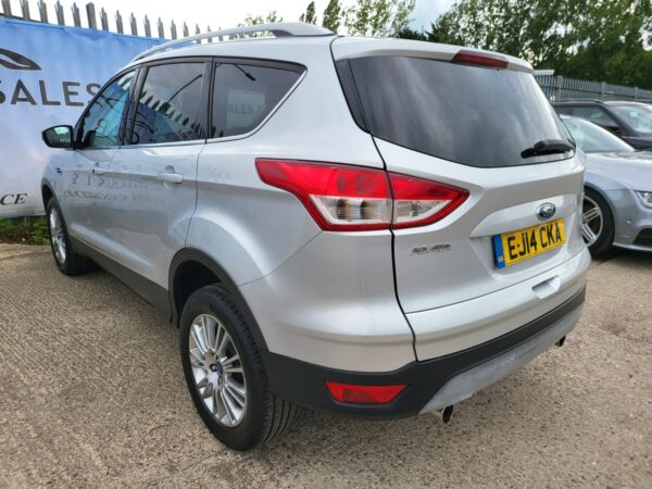 2014 FORD KUGA 2.0 TDCi Titanium 5dr 2WD - Image 14