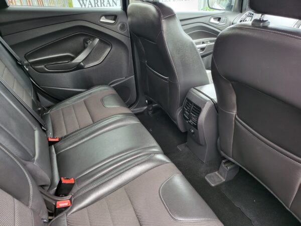 2014 FORD KUGA 2.0 TDCi Titanium 5dr 2WD - Image 21