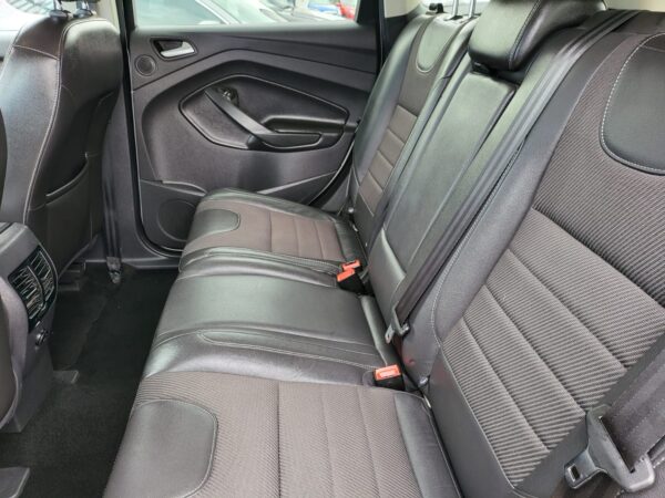 2014 FORD KUGA 2.0 TDCi Titanium 5dr 2WD - Image 26