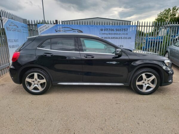 MERCEDES-BENZ GLA GLA 200 CDI AMG Line 5dr Auto [Executive] 2015 (15) - Image 25