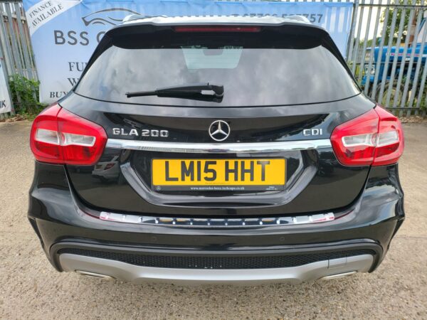 MERCEDES-BENZ GLA GLA 200 CDI AMG Line 5dr Auto [Executive] 2015 (15) - Image 30