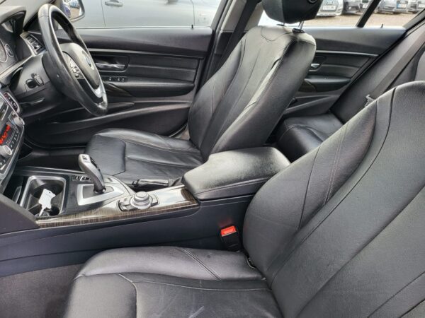 2014 BMW 3 SERIES 318d Luxury 4dr Step Auto - Image 23
