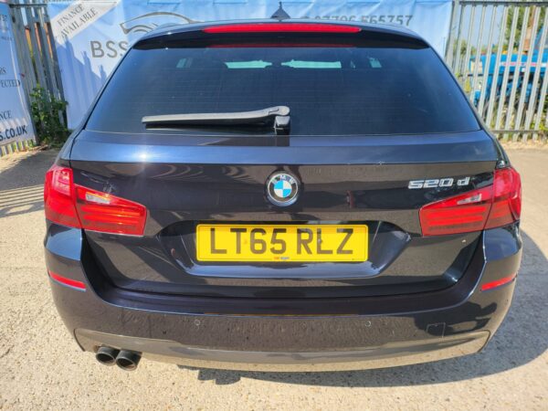 BMW 5 SERIES 520d [190] M Sport 5dr Step Auto 2015 (65) - Image 30
