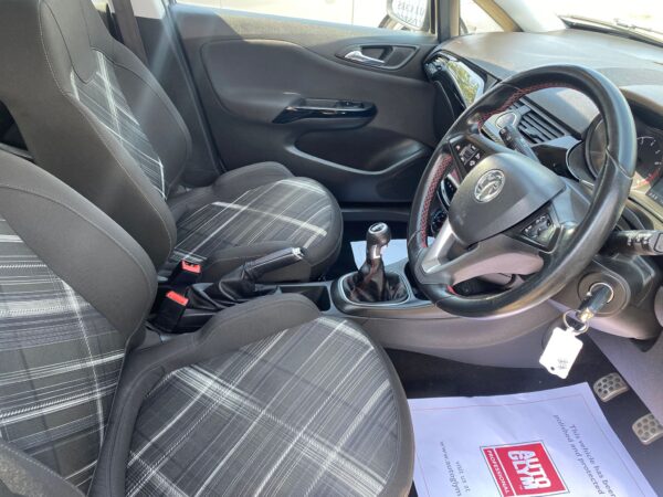 2015 VAUXHALL CORSA 1.2 SRi 5dr - Image 16