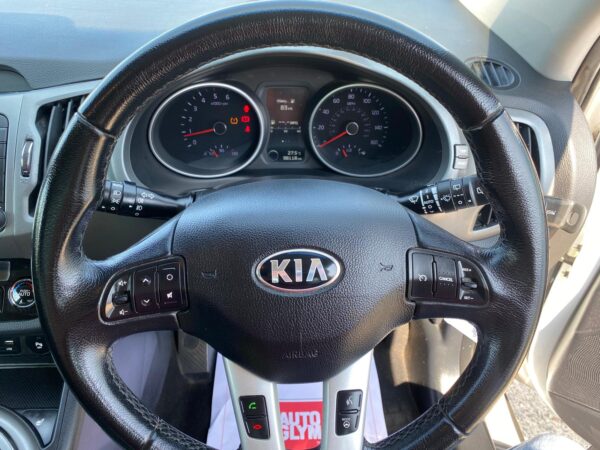 2015 KIA SPORTAGE 1.7 CRDi ISG 3 5dr [Sat Nav] - Image 27