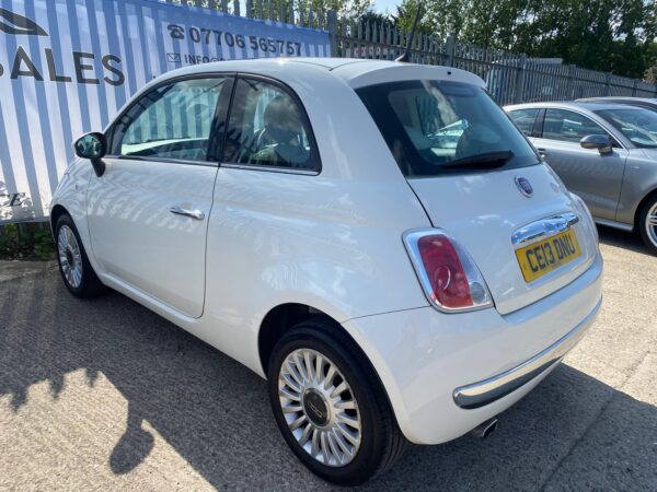2013 FIAT 500 1.2 Lounge 3dr [Start Stop] - Image 11
