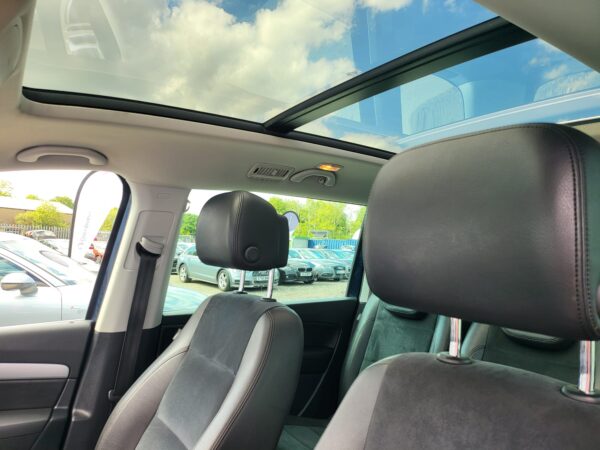VOLKSWAGEN SHARAN 2.0 TDI CR BlueMotion Tech 177 SEL [7 SEAT] 5dr DSG 2015 (64) - Image 17