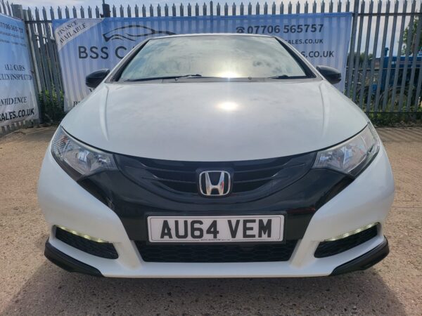 HONDA CIVIC 1.6 i-DTEC Black Edition 5dr 2014 (64) - Image 8