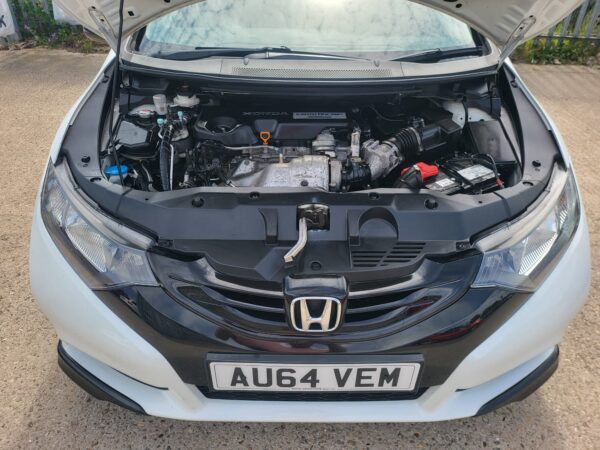 HONDA CIVIC 1.6 i-DTEC Black Edition 5dr 2014 (64) - Image 10