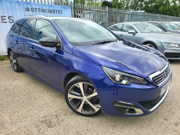 PEUGEOT 308 1.6 BlueHDi 120 GT Line 5dr 2015 (65) - Image 21