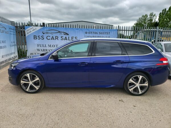 PEUGEOT 308 1.6 BlueHDi 120 GT Line 5dr 2015 (65) - Image 24