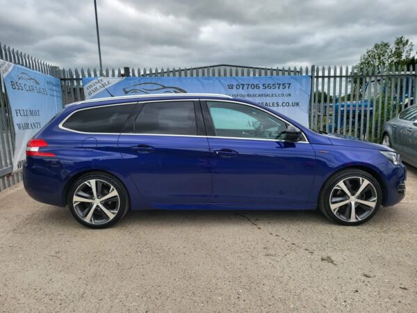 PEUGEOT 308 1.6 BlueHDi 120 GT Line 5dr 2015 (65) - Image 23