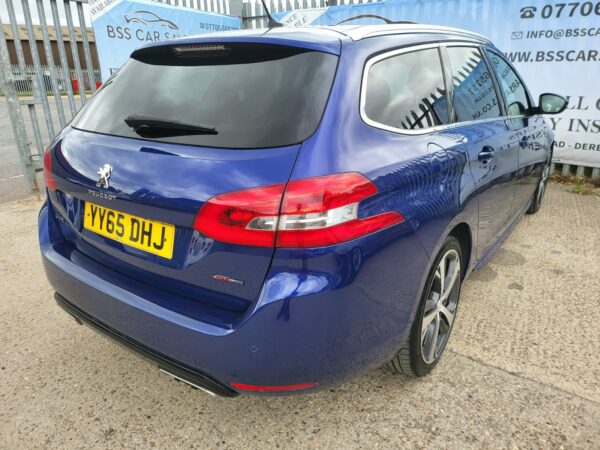 PEUGEOT 308 1.6 BlueHDi 120 GT Line 5dr 2015 (65) - Image 25