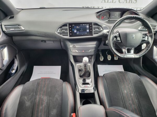 PEUGEOT 308 1.6 BlueHDi 120 GT Line 5dr 2015 (65) - Image 16