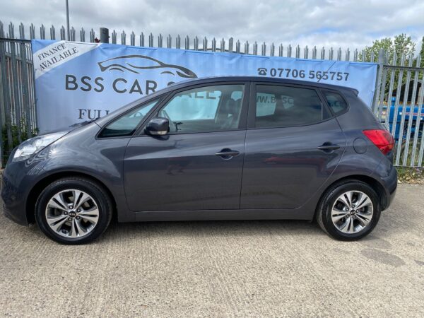 KIA VENGA 1.6 CRDi ISG 3 5dr 2018 (18) - Image 5