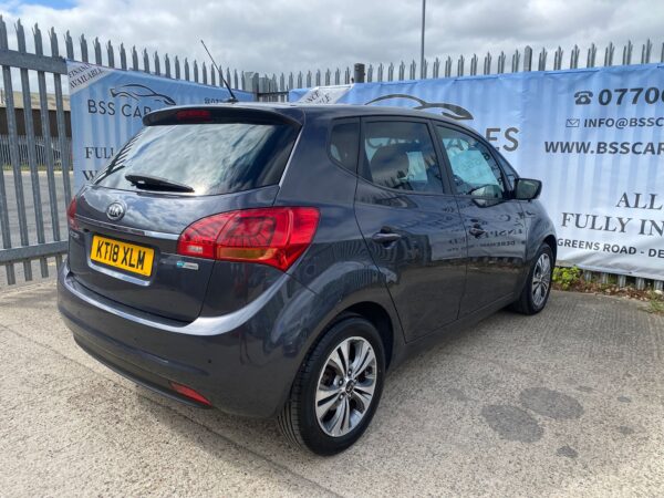 KIA VENGA 1.6 CRDi ISG 3 5dr 2018 (18) - Image 10