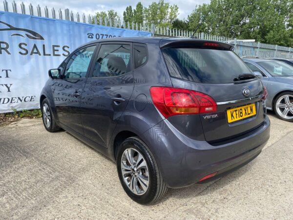 KIA VENGA 1.6 CRDi ISG 3 5dr 2018 (18) - Image 12
