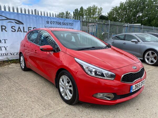 KIA CEED 1.6 CRDi 2 EcoDynamics 5dr 2015 (65) - Image 24
