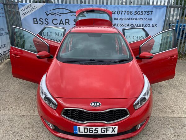 KIA CEED 1.6 CRDi 2 EcoDynamics 5dr 2015 (65) - Image 26