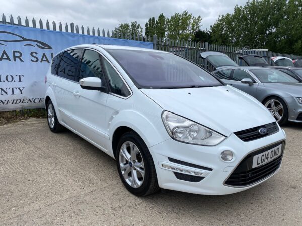 FORD S-MAX 2.0 TDCi 140 Titanium 7 SEATER 5dr 2014 (14) - Image 30