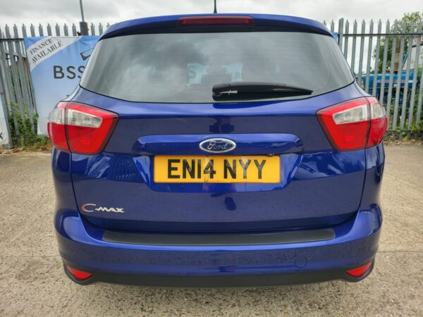 FORD C-MAX 1.6 TDCi Titanium 5dr 2014 (14) - Image 9