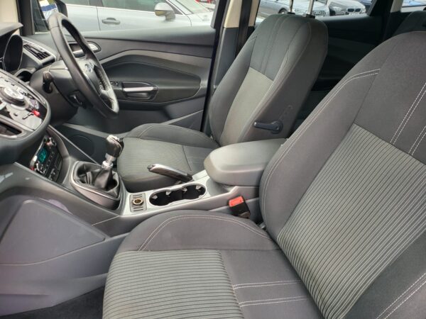 FORD C-MAX 1.6 TDCi Titanium 5dr 2014 (14) - Image 15
