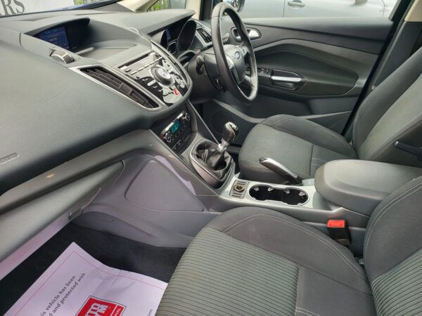 FORD C-MAX 1.6 TDCi Titanium 5dr 2014 (14) - Image 14