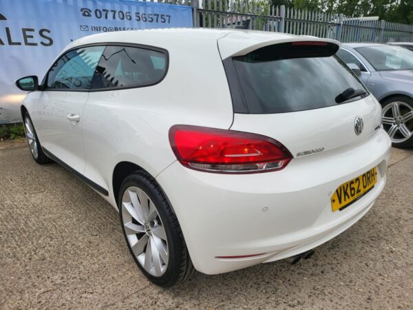 VOLKSWAGEN SCIROCCO 2.0 TDi BlueMotion Tech GT 3dr [Nav/Leather] 2012 (62) - Image 24