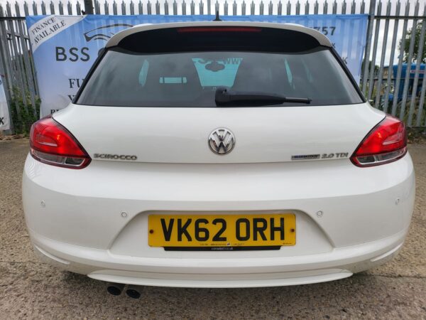 VOLKSWAGEN SCIROCCO 2.0 TDi BlueMotion Tech GT 3dr [Nav/Leather] 2012 (62) - Image 9