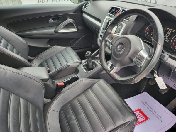 VOLKSWAGEN SCIROCCO 2.0 TDi BlueMotion Tech GT 3dr [Nav/Leather] 2012 (62) - Image 12