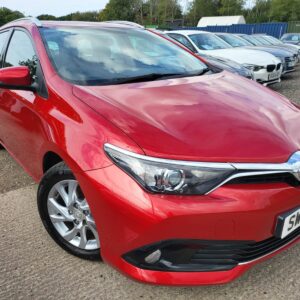 TOYOTA AURIS 1.6 D-4D Icon 5dr 2015 (65)